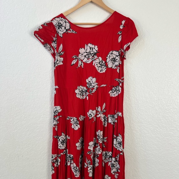 Free people red dress, new with tags,  low back floral print. - Picture 3 of 9